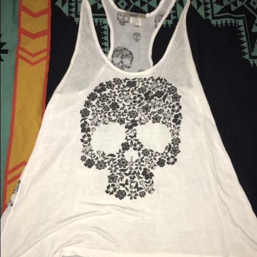 Skull tank!